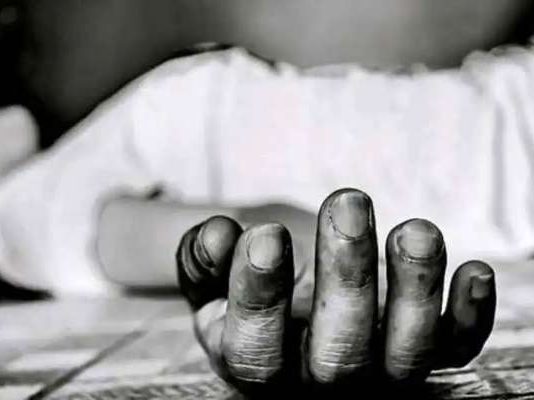 புதுக்கோட்டை அருகே காவல் உதவி பெண் ஆய்வாளர் வழக்கறிஞர்கள் தொந்தரவால் பொதுநாட்குறிப்பில் (GD) நடந்தவற்றை எழுதி வைத்து தூக்க மாத்திரை சாப்பிட்டு தற்கொலை முயற்சி? இந்த நிகழ்வால் காவலர்கள் மத்தியில் பெரும் அதிர்ச்சியை ஏற்படுத்தியுள்ளது!