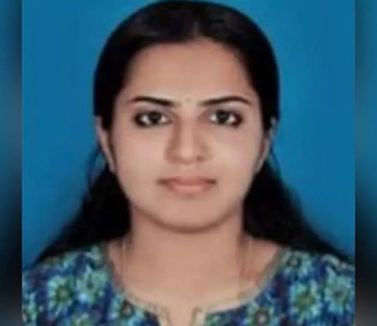 பிரதமர் பதவியேற்பு விழாவில் பங்கேற்க தமிழக பெண் ரெயில் என்ஜின் டிரைவருக்கு அழைப்பு.