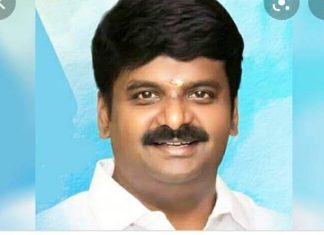 அரசு மருத்துவக் கல்லூரிகளின் முதுநிலைப் படிப்புகளுக்கான மாணவர் சேர்க்கையில் அரசு மருத்துவர்களுக்கு வழங்கப்பட்டு வந்த 50 சதவீத இடஒதுக்கீடு, 15 வகையான மேற்படிப்புகளுக்கு நடப்பாண்டில் ரத்து செய்யப்படுவதாக தமிழக அரசு அறிவித்திருப்பது குறித்து முன்னாள் சுகாதாரத்துறை அமைச்சர் விஜயபாஸ்கர் வேதனை!