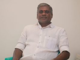 கந்தர்வகோட்டை தொகுதி அதிமுக வேட்பாளர் ரேஸில் ‘படித்த பண்பாளர்’ பட்டதாரி ஆசிரியர் மாரிமுத்து: தலைமைக்கு குவியும் ஆதரவு!