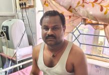 அன்னவாசல் அருகே உள்ள குடுமியான் மலையில் பாஜகவினர் ஒருவரை ஒருவர் தாக்கிக்கொண்ட சம்பவம் பெரும் பரபரப்பை ஏற்படுத்தியுள்ளது. இதில் காயமடைந்த ஒருவர் அன்னவாசல் அரசு ஆஸ்பத்திரியிலும் மற்றொரு நிர்வாகி புதுக்கோட்டை அரசு மருத்துவக் கல்லூரி ஆஸ்பத்திரிலும் அனுமதிக்கப்பட்டு சிகிச்சை பெற்று வருகின்றனர்!