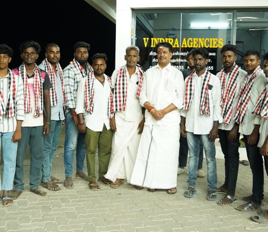 திருமயம் சட்டமன்ற தொகுதி அதிமுக வேட்பாளர் பி.கே.வைரமுத்துக்கு ஜல்லிக்கட்டு ஆர்வலர்கள் மற்றும் இளைஞர்கள் ஆதரவு!