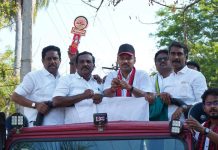 தீவிர வாக்கு சேகரிப்பில் புதுக்கோட்டை சட்டமன்ற தொகுதி திமுக வேட்பாளர் டாக்டர் வை. முத்துராஜா! பெரும் பொதுமக்கள் ஆதரவு!