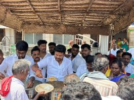 உலக பட்டினி தினத்தை முன்னிட்டு மாண்புமிகு அமைச்சர் உணவு வழங்குதல்!