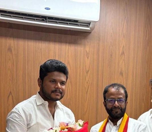புதுக்கோட்டை அஇஅதிமுக தெற்கு மாநகரம் கூடாரம் காலி ஆகிறதா?