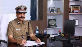 சட்டமன்ற கூட்டத்தொடர் தொடங்கும் நிலையில் தலைமை செயலகத்திற்குள் செல்வோரை தீவிர சோதனைக்கு பிறகே அனுமதிக்க வேண்டும் காவல் ஆணையர் அமல்ராஜ் சுற்றறிக்கை!