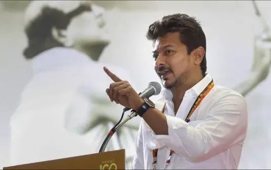கல்லா கட்ட ஆரம்பிச்சுட்டாங்க.. ஒவ்வொரு அமைச்சரா சிக்குவாங்க.. உதயநிதி ஹின்ட்.. திமுக ஆக்ஷன்