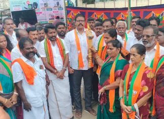 பிரதமர் நரேந்திர மோடி பிறந்தநாளை முன்னிட்டும், பொது வாழ்க்கையில் 25 ஆண்டுகள் நிறைவு முன்னிட்டும் புதுக்கோட்டையில் சேவா ஜோதி யாத்ரா நிகழ்ச்சி நடைபெற்றது!